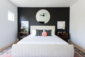 The Adelaide - Vibrant Home for Unforgettable Stays